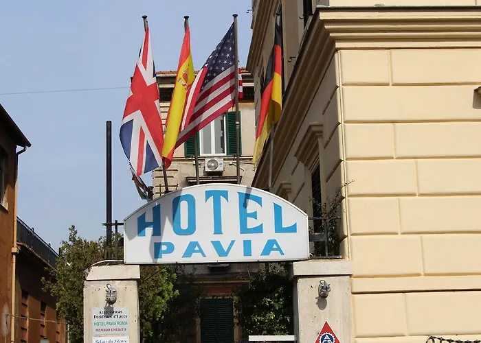 Pavia 3*