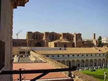 מלון Pavia